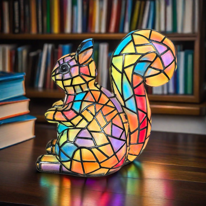 Bunte Tischlampe aus Glas – Kompakte Nachttischlampe für stilvolle Beleuchtung, 17 x 17 cm, Modernes Design 0