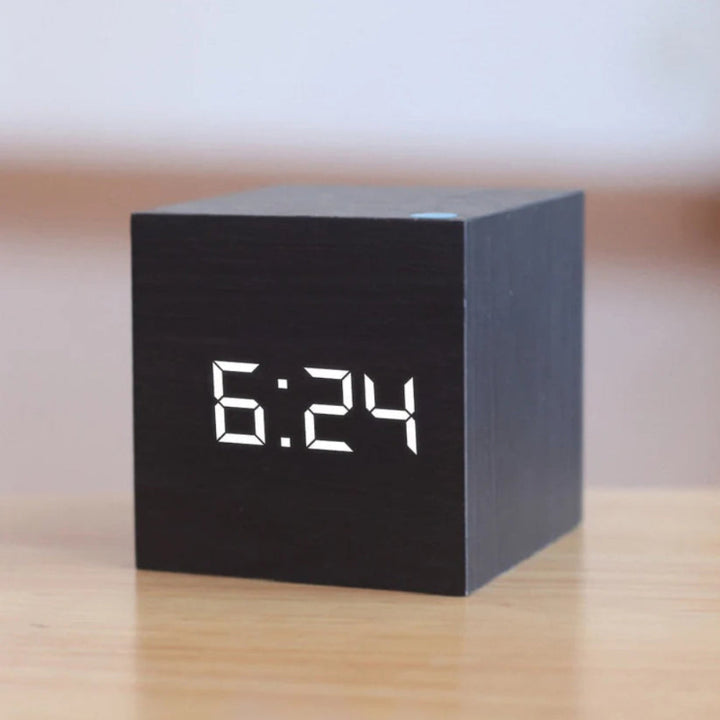 Digital Alarm Clock with Adjustable Brightness and Night Mode 1