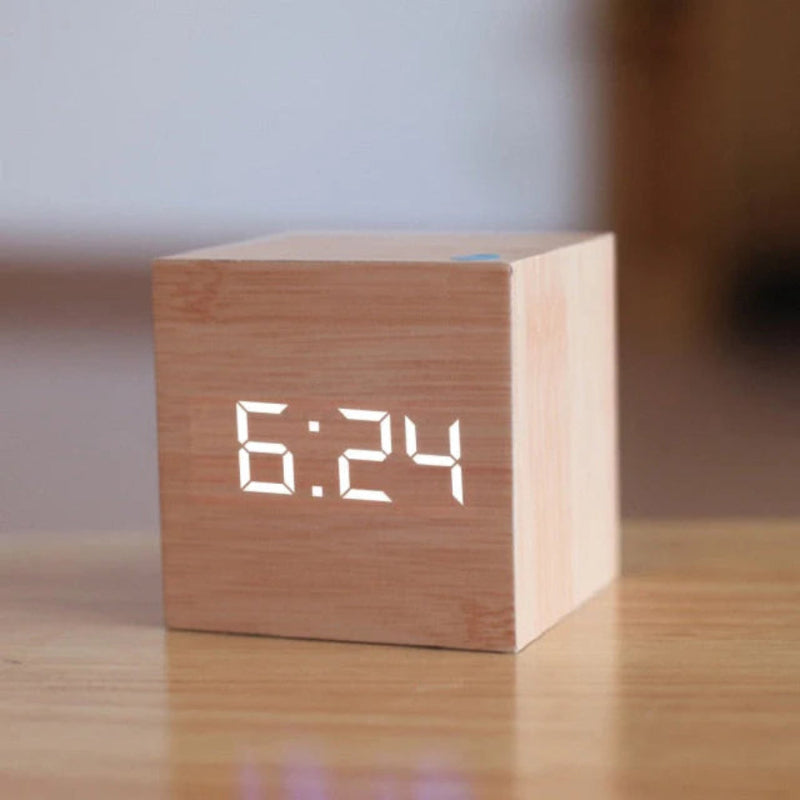 Digital Alarm Clock with Adjustable Brightness and Night Mode 6
