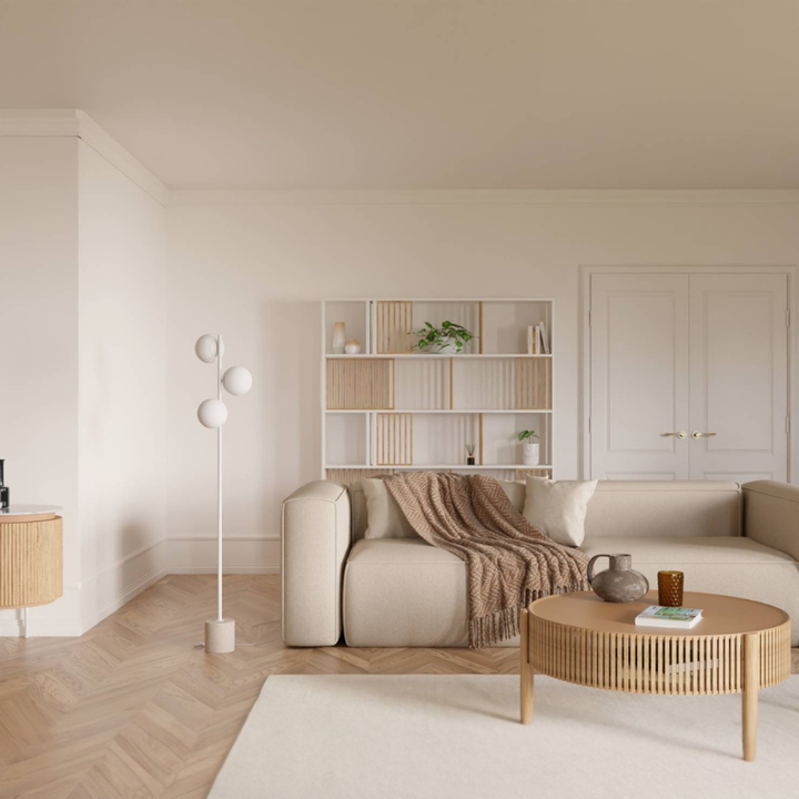 Moderne Stehlampe mit Opalglaskugeln und Steinfuß