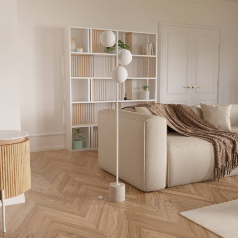 Moderne Stehlampe mit Opalglaskugeln und Steinfuß