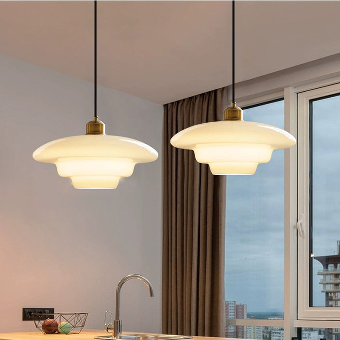 Elegante Pendelleuchte aus Milchglas mit verstellbarer Aufhängung – Hängelampe für Esstisch in verschiedenen Größen 0