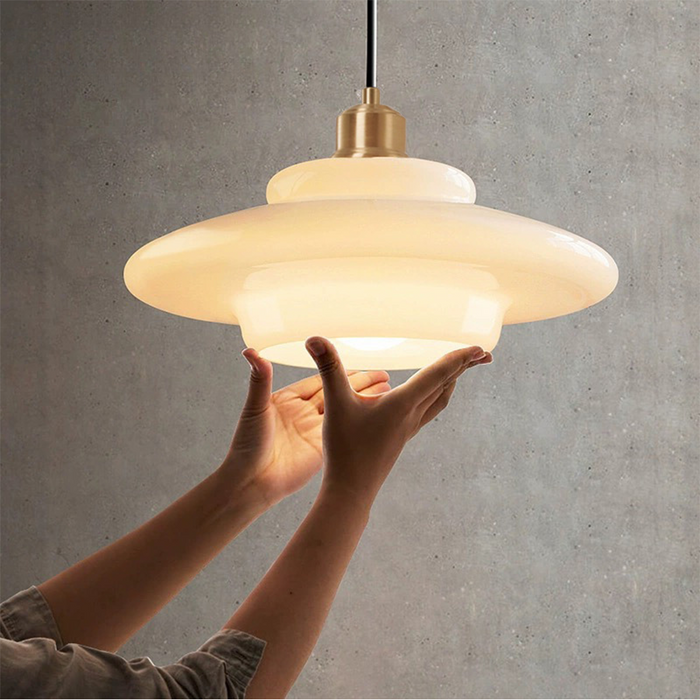 Elegante Pendelleuchte aus Milchglas mit verstellbarer Aufhängung – Hängelampe für Esstisch in verschiedenen Größen 1