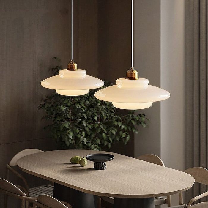 Elegante Pendelleuchte aus Milchglas mit verstellbarer Aufhängung – Hängelampe für Esstisch in verschiedenen Größen 8