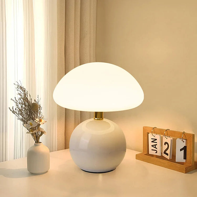 Französische Creme Tischlampe mit LED-Beleuchtung – Einstellbare Farben, Keramik, Durchmesser 20 cm, Höhe 22 cm 7