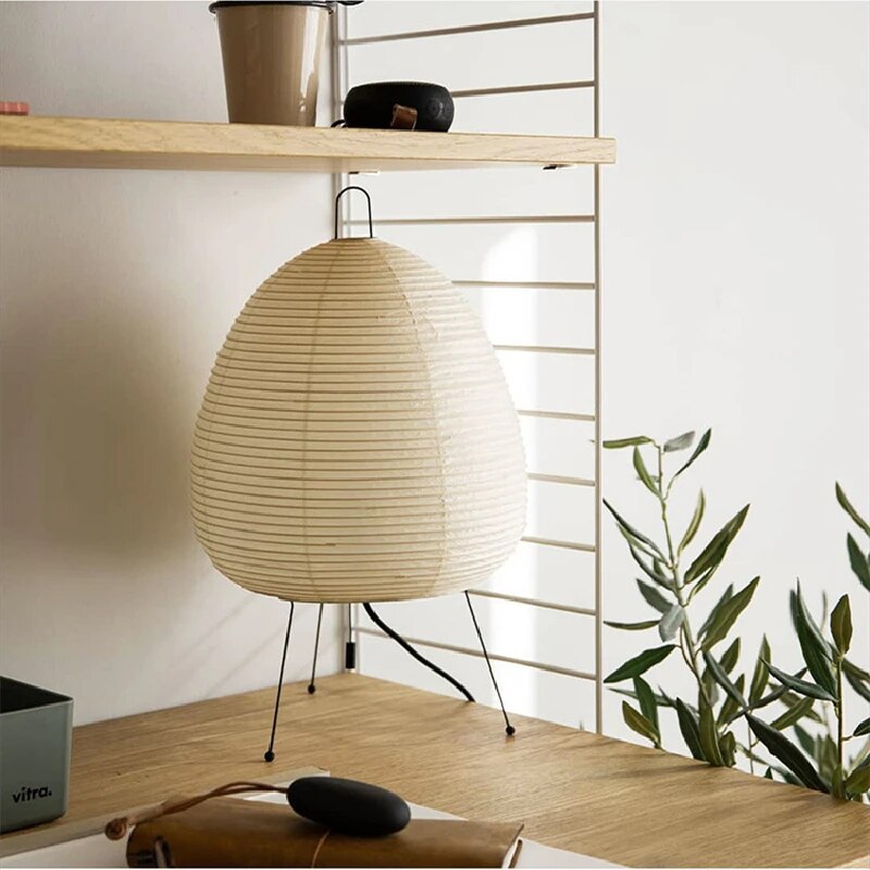Japanische LED Tischlampe aus Reispapier – Dreibeinige Tischleuchte für Wohnzimmer und Schlafzimmer, 60 cm hoch, Weiß 3