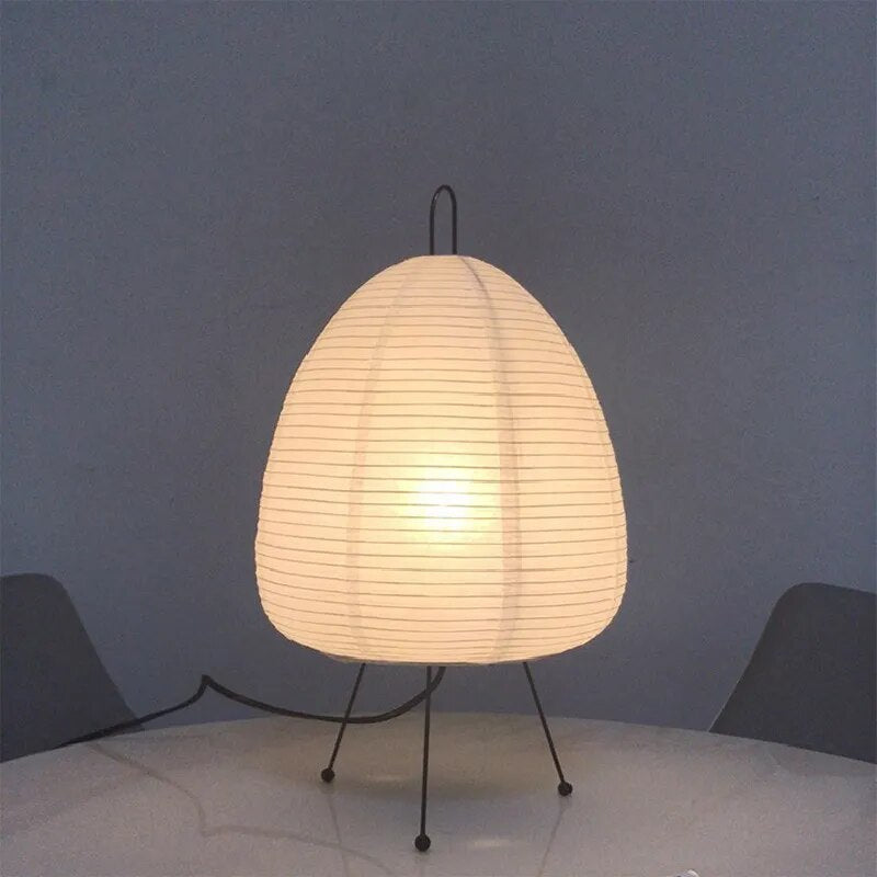 Japanische LED Tischlampe aus Reispapier – Dreibeinige Tischleuchte für Wohnzimmer und Schlafzimmer, 60 cm hoch, Weiß 6