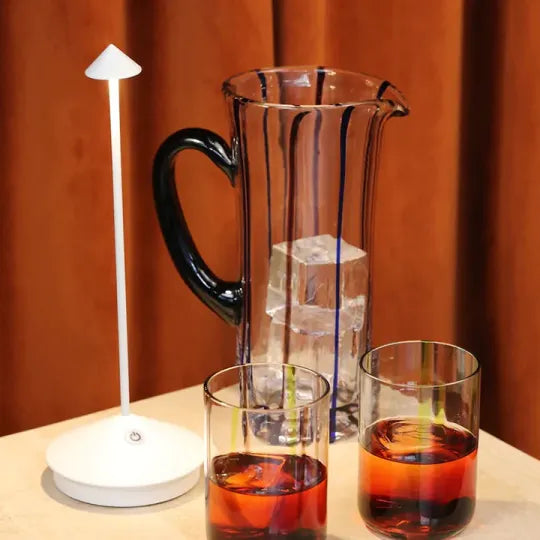 Kabellose LED-Tischleuchte mit Dimmfunktion und Wasserfestem Design – Moderne Tischlampe für Innen und Außen 3