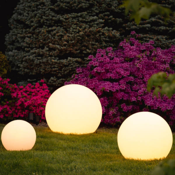 Kugelgartenbeleuchtung Solar mit 16 Farben und Fernbedienung – Wetterfeste LED Gartenleuchte für Innen und Außen 8