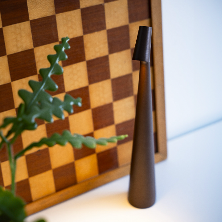 Modern Rechargeable Table Lamp – Sleek LED Design for Indoor and Outdoor Use, Wireless, Dimmable, 20-Hour Battery Life 7