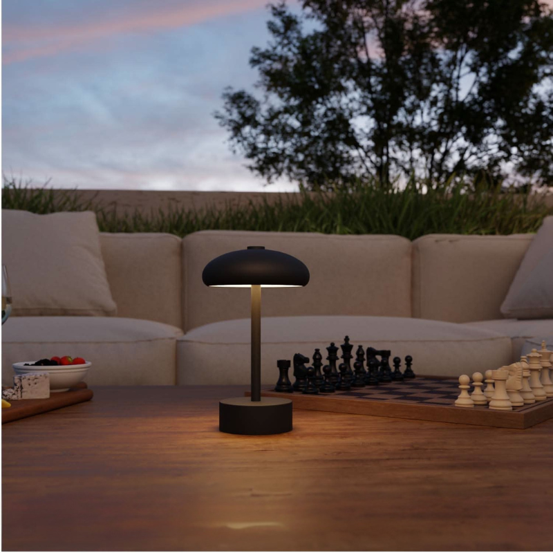 Moderne Pilzförmige Akku-Tischleuchte für Innen- und Außenbereich