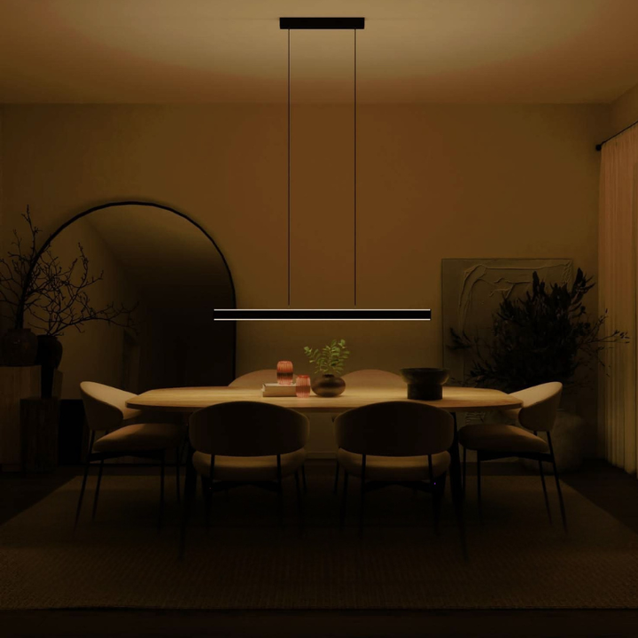 Lineare LED-Pendelleuchte mit beidseitiger Beleuchtung