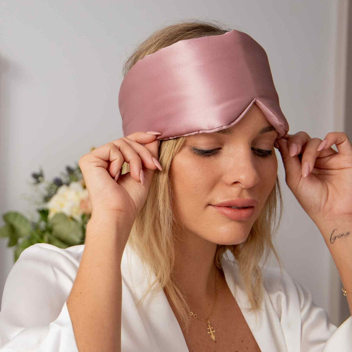 Silk Sleep Mask - Comfortable Eyemask for Complete Darkness and Relaxation 7