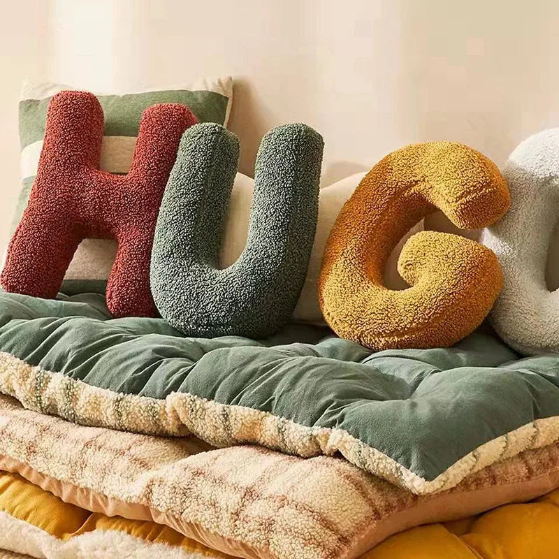 Sofakissen mit Alphabet-Design - Verspieltes Kissen für Wohnzimmer und Kinderzimmer, Kissenbezug Dekoration 1