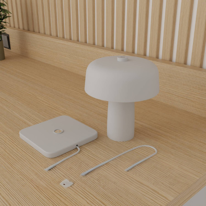 Tragbare Akku-Tischleuchte für Innen- und Außenbereich