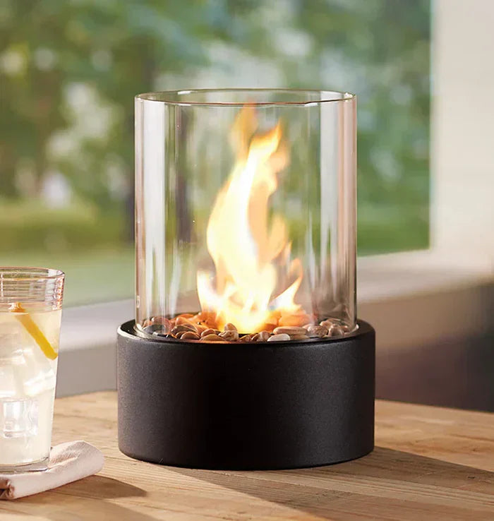 Tragbare Tischfeuerlaterne aus Stahl und Borosilikatglas – Modernes, Wetterfestes Design für Innen und Außen, Rund, Erdgas 1