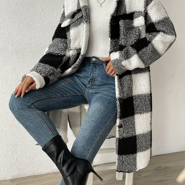 Women's Long Plaid Teddy Coat – Cozy Full-Length Winter Coat with Button Closure and Functional Pockets 1