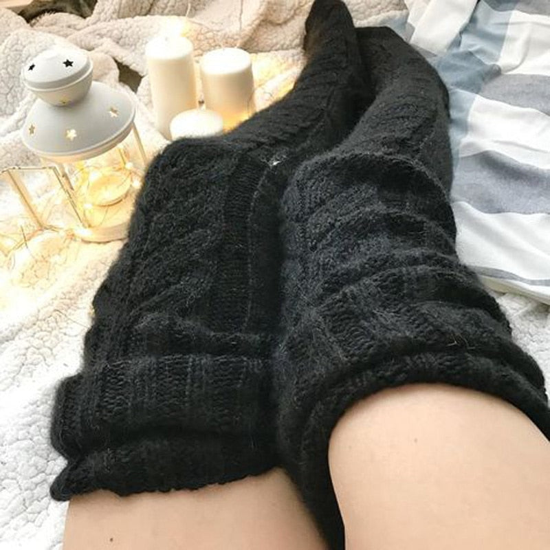 Women's Over-the-Knee Stockings for Winter Warmth and Style 5